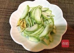 丝瓜肉片汤的做法图解1
