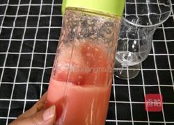 清凉一夏西瓜汁的做法图解2