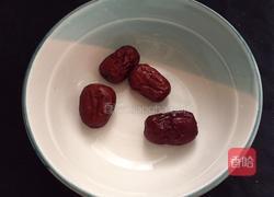 银耳红枣木瓜羹的做法图解4