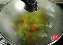 蚕豆瓣炒鸡蛋的做法图解6