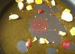 干煸泥鳅的做法图解1