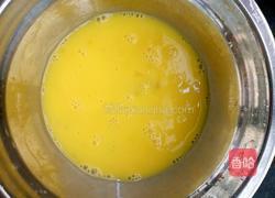 夏日必点小菜 凉瓜炒蛋的做法图解2