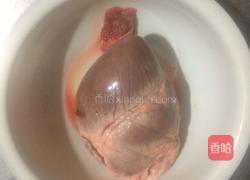 枣莲百合养心汤的做法图解1