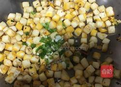 香葱鸡蛋炒馍花的做法图解8