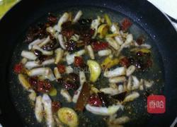 爆椒鱿鱼丝的做法图解8