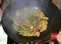 莴笋炒肉的做法图解5
