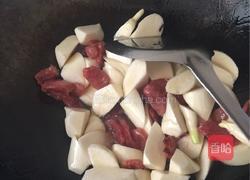 茭白炒腊肠的做法图解5