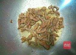 圆白菜炒肉的做法图解4
