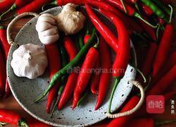 腌辣椒的做法图解1