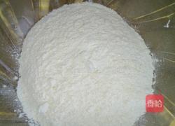 鸡蛋灌饼的做法图解1