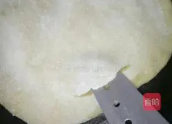 Illustration of egg-filled pancakes 15