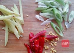 疙瘩丝炒肉丝的做法图解3