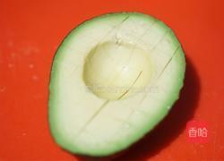 鲜虾牛油果沙拉的做法图解7