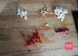 干煸豆角的做法图解1