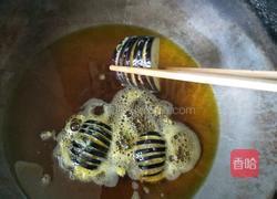 浇汁灯笼茄子的做法图解8