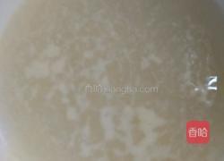 油渣西葫芦包子的做法图解1