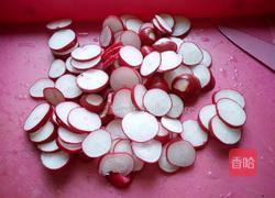 凉拌樱桃萝卜的做法图解2