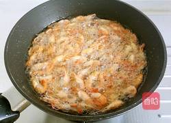 油爆小河虾的做法图解5