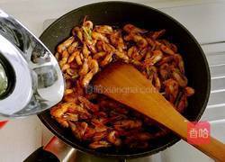 油爆小河虾的做法图解14