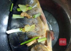 清蒸裸斑的做法图解2