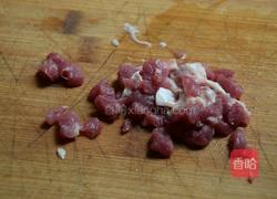 蒜香肉丁粉条的做法图解2