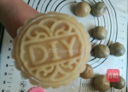 广式蛋黄月饼的做法图解15