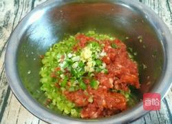 芹菜猪肉馅的做法图解5