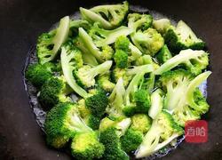 蒜茸西兰花的做法图解3