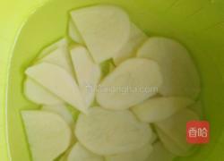 土豆泥虾球的做法图解3