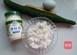 黄瓜寿司卷的做法图解2