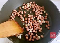 凉拌猪耳朵的做法图解2