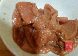 蘑菇炒肉片的做法图解1