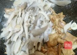 蘑菇炒肉片的做法图解6