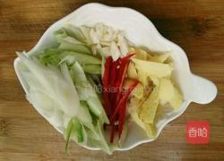 家常炒鱿鱼的做法图解2