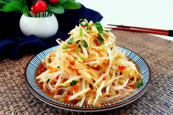 凉拌豆芽的精选做法