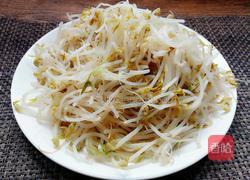 凉拌豆芽菜的做法图解2