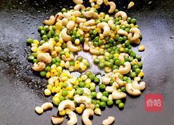 腰果炒玉米粒的做法图解8