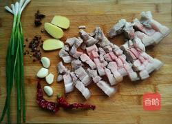 四季豆炖五花肉的做法图解2