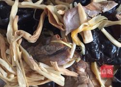 海棠家治愈打卤面的做法图解1