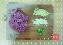 肉丸豆芽汤的做法图解1