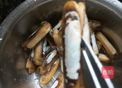 盐巴海蛏的做法图解2