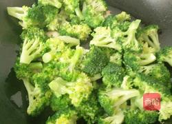 蚝油西兰花的做法图解8