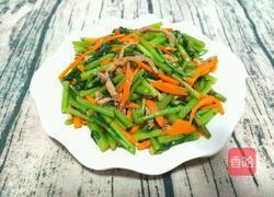 茼蒿炒肉的做法图解8