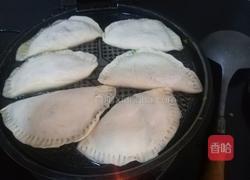 韭菜盒子的做法图解23