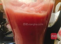 冰镇西瓜汁的做法图解4