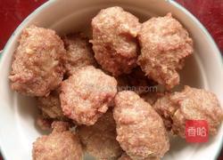 三鲜狮子头的做法图解1