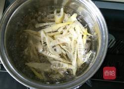 鲜笋猪肝鸡蛋汤的做法图解5