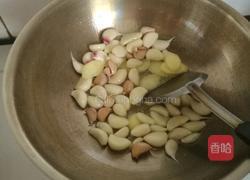 大蒜头烧段鳝的做法图解5