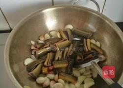 大蒜头烧段鳝的做法图解6
