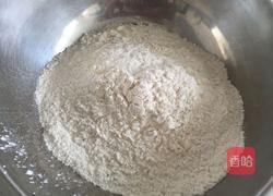 西瓜吐司(手揉版)的做法图解1